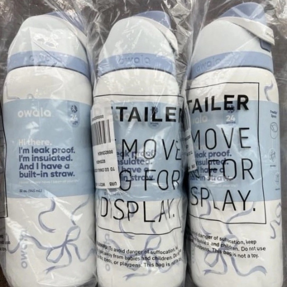 Owala tied  and true Blue Water Bottle 32 oz